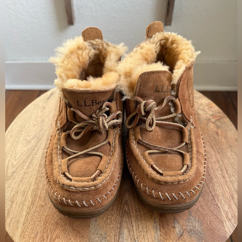L.L. Bean Wicked Good Lodge Chukkas in Chesnut Suede Women’s sz: 7 - Picture 7 of 11